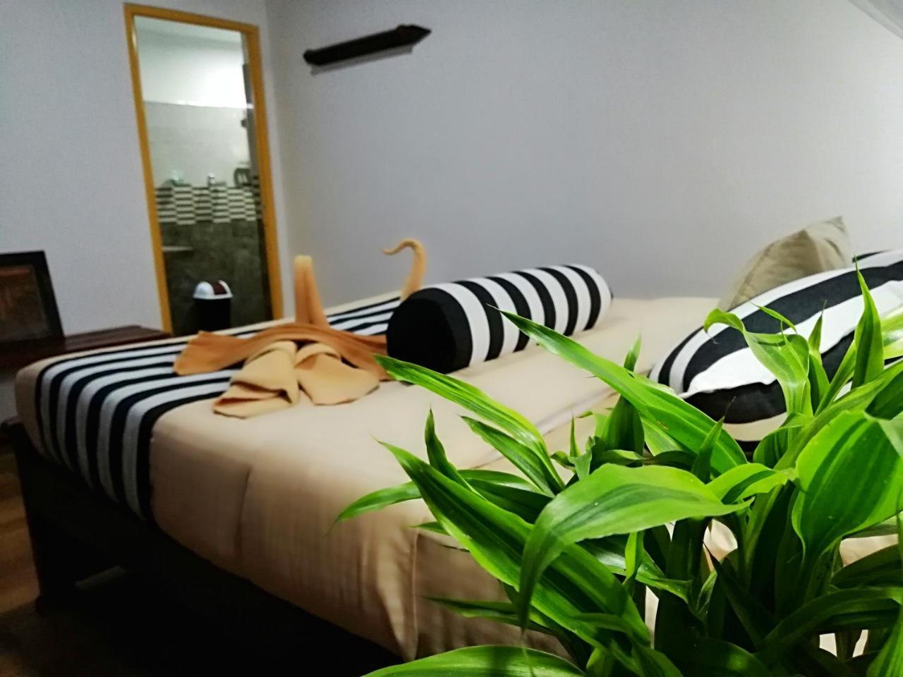Home Away إيلا المظهر الخارجي الصورة
